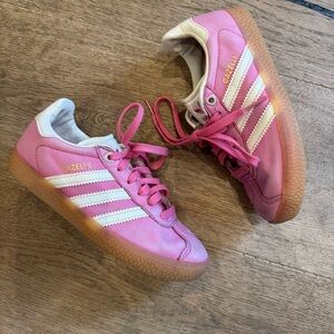 Adidas girls Gazelle Pink and White Sneakers